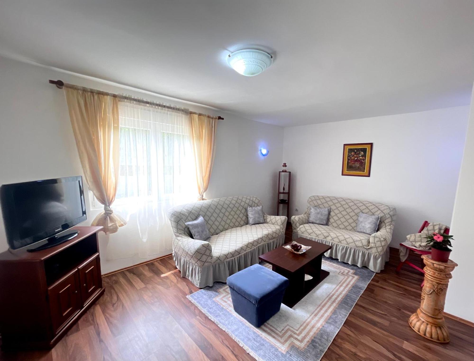 As Apartment House Niksic Exterior photo
